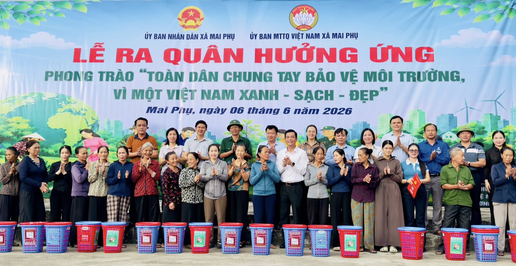  Mai Phụ tổ chức Lễ ra quân hưởng ứng phong trào thi đua "Toàn dân chung tay bảo vệ môi trường vì một Việt Nam xanh - sạch - đẹp" 