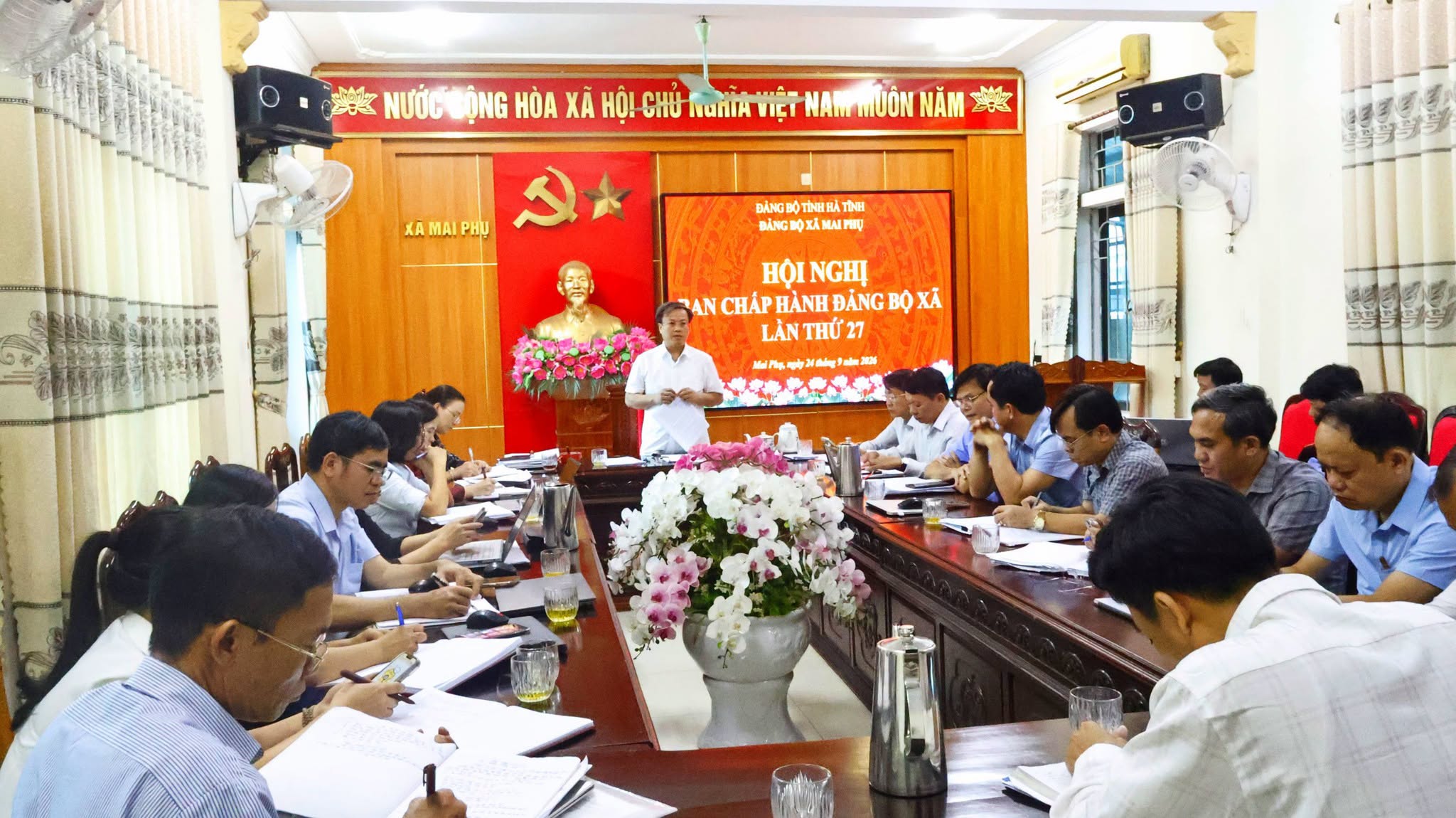 Mai Phụ hội nghị Ban Chấp hành Đảng bộ xã lần thứ 27