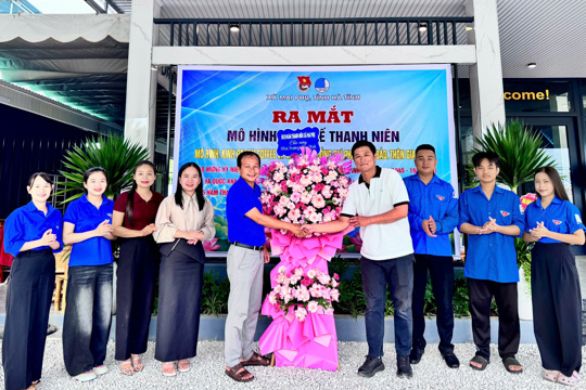 Tuổi trẻ xã Mai Phụ xung kích phát triển kinh tế: Khai trương mô hình Shine Coffee tại thị tứ Thạch Châu