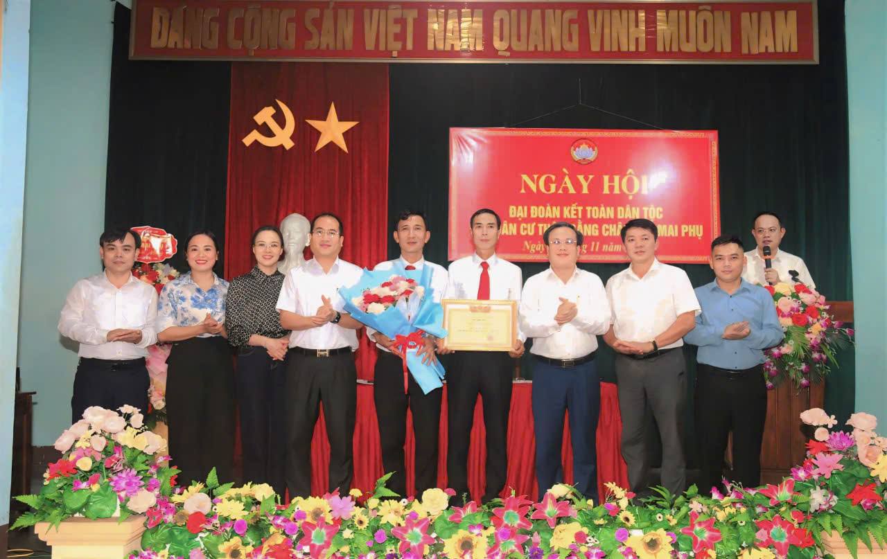 Nhân dân thôn Bằng Châu, xã Mai Phụ tổ chức ngày hội điểm Đại đoàn kết toàn dân tộc 18/11/2025. 